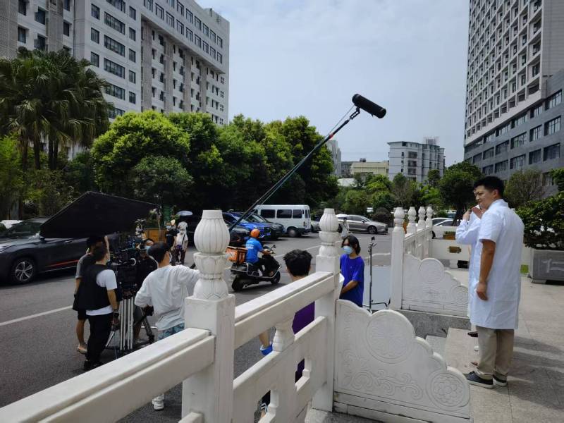 日喀则市广告片拍摄公司低成本实现高规格制作的诀窍